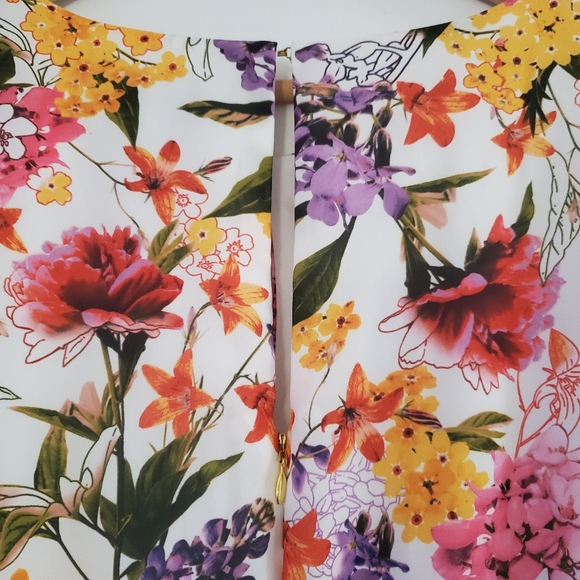 🌹Thalia Sodi Split-Sleeve Mini Floral Romper - Picture 9 of 10